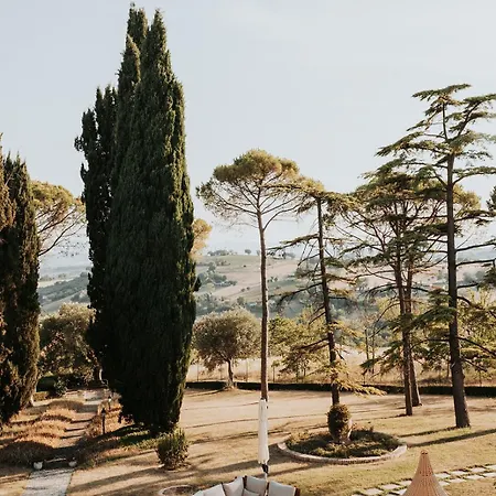 וילה Maniero Montecassiano