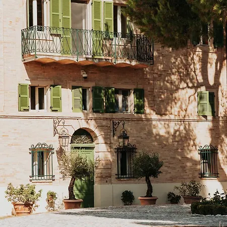 וילה Maniero Montecassiano